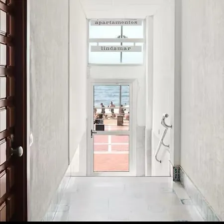 Διαμέρισμα Lindamar Seeside Loft